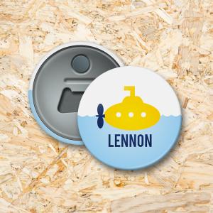 Gele duikboot Button flesopener 56 mm